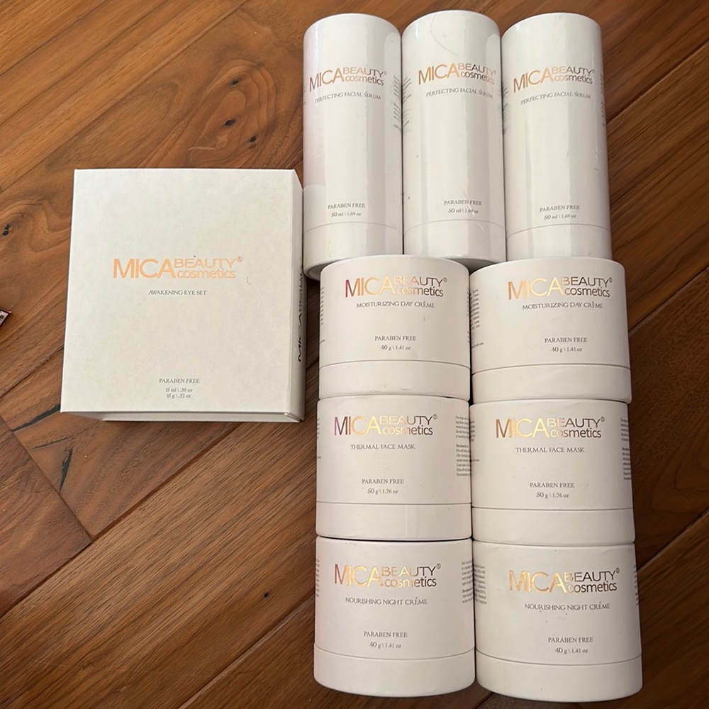 Mica Beauty Cosmetic Super Bundle 10 Set